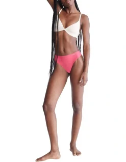 Calvin Klein Invisibles Thong In Pink -Calvin Klein Sales 185644090 991922770 4 720x928