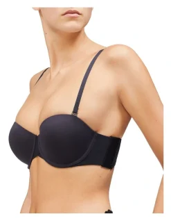 Calvin Klein Strapless Lightly Lined Bra Black 2 Calvin Klein Strapless Lightly Lined Bra Black -Calvin Klein Sales 770122450 3 720x928
