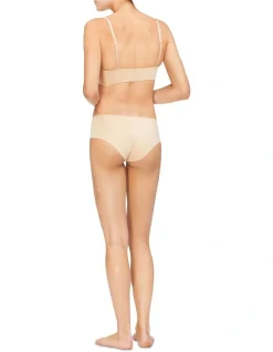 Calvin Klein Strapless Lightly Lined Bra Nude -Calvin Klein Sales 770122450 771400090 3 720x928