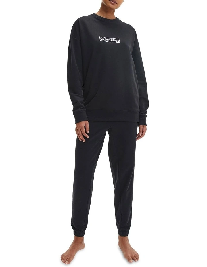 Reimagined Heritage Long Sleeve Sweatshirt Black Calvin Klein Reimagined Heritage Long Sleeve Sweatshirt Black -Calvin Klein Sales