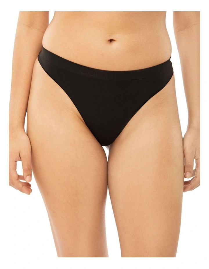 Bonded Flex Thong in Black Calvin Klein Bonded Flex Thong In Black -Calvin Klein Sales
