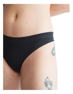 Calvin Klein Bonded Flex Thong Brief In Black -Calvin Klein Sales 929464300 929612530 4 720x928