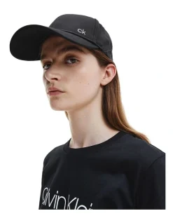 Calvin Klein Logo Baseball Cap In Black -Calvin Klein Sales 936699040 3 720x928