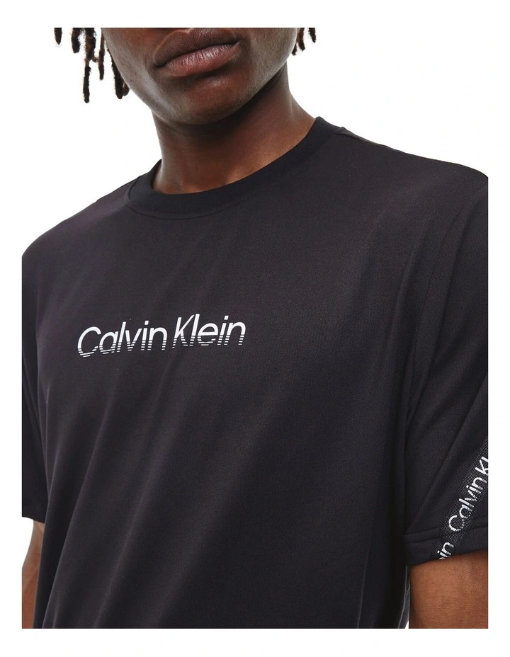 Gym T-Shirt in Black Calvin Klein Gym T-Shirt In Black -Calvin Klein Sales