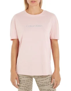 Calvin Klein Boyfriend Gym T-Shirt In Pale Pink