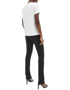 Calvin Klein Micro Logo Regular T-Shirt In White 3 Calvin Klein Micro Logo Regular T-Shirt In White -Calvin Klein Sales 962278300 4 720x928