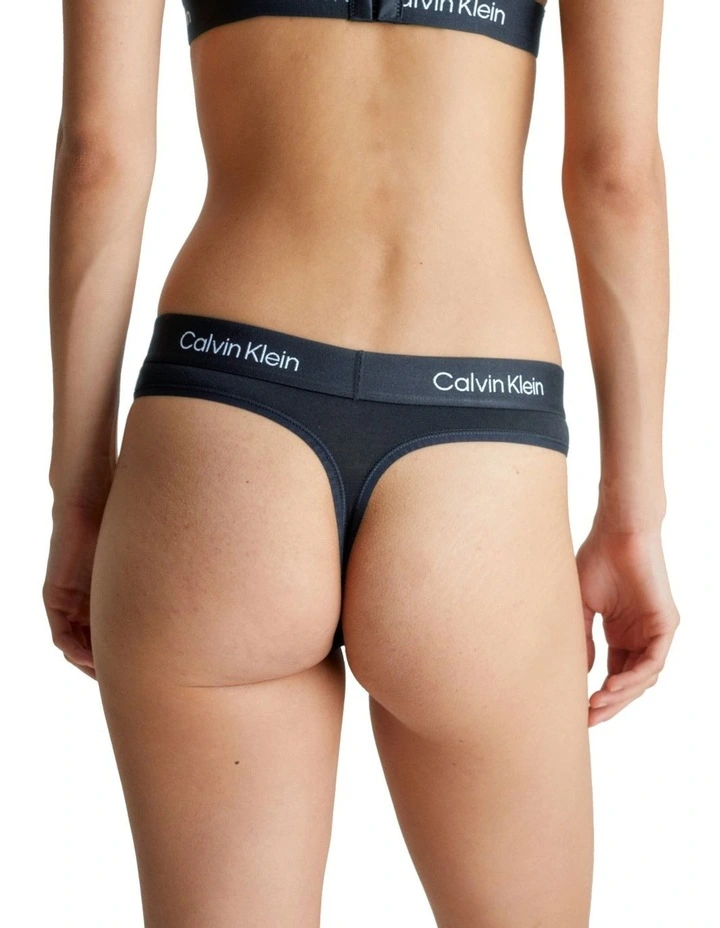 1996 Cotton Modern Thong in Black Calvin Klein 1996 Cotton Modern Thong In Black -Calvin Klein Sales